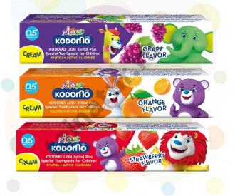 Детская зубная паста-крем (три упаковки - Виноград, Апельсин, Клубника) Kodomo Lion Cream Flavor